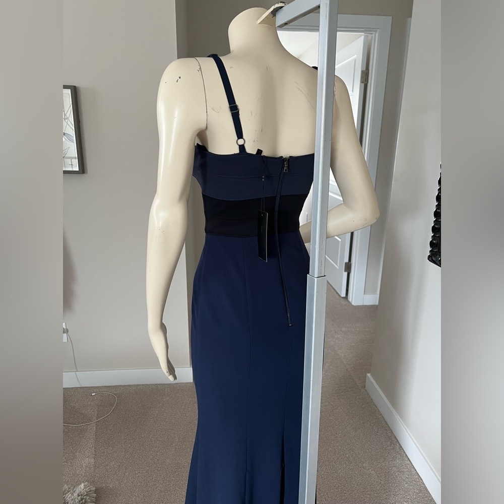 NWT BCBGMaxAzria “Arabella” Gown – Navy/Black – Size 0 - Picture 10 of 14